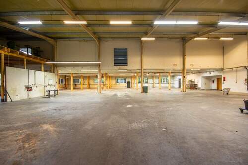 Großzügige Nutzflächen - 