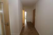 Beispiel Flur - 4 Zimmer Etagenwohnung in Freiberg
