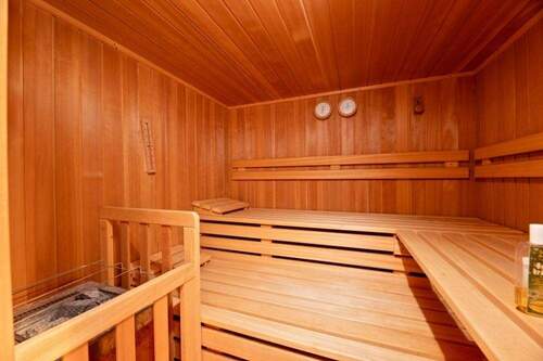 Wellnessbereich (UG) - 