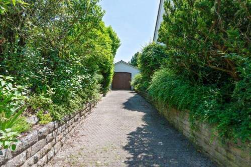 Garageneinfahrt - 