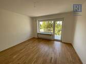 Schlafzimmer - Etagenwohnung mit 99,70 m² in Würzburg zur Miete