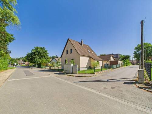 Hausansicht - 5 Zimmer Einfamilienhaus zum Kaufen in Vettweiß