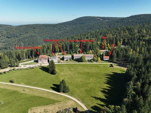 Bestandsgebäude - 7 Zimmer Mehrfamilienhaus, Wohnhaus in Sasbachwalden