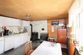 Küche EG - Bauernhaus, Landhaus mit 220,10 m&sup2; in Nettlingen zum Kaufen