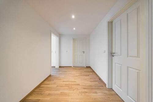 Eingangsbereich / Flur - 2 Zimmer Etagenwohnung in Leipzig