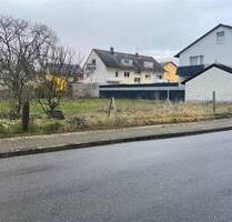 Gut geschnittenes großes Grundstück - nach Bau-GB bebaubar - Malsch
