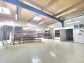 helle Lagerfläche - Hallenflächen in verkehrsgünstiger Lage - auch für Lebensmittelbranche - RESERVIERT