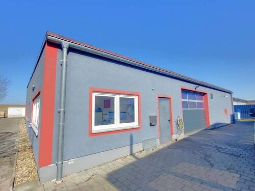 Aussen - Halle in Langquaid zur Miete