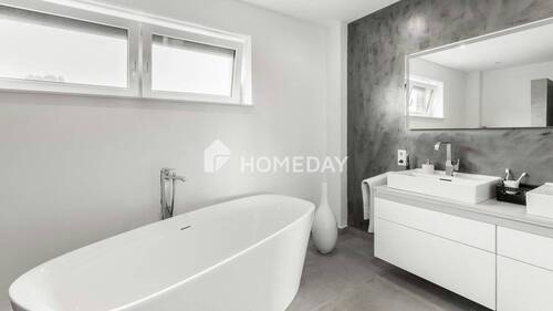 1. OG Badezimmer 1 - 