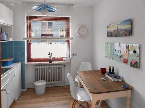 Beispielbild Küche - 1 Zimmer Etagenwohnung zum Kaufen in Bremerhaven