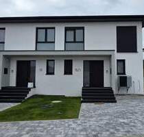 Moderne Doppelhaushälfte im Neubaugebiet von Neudenau-Herbolzheim