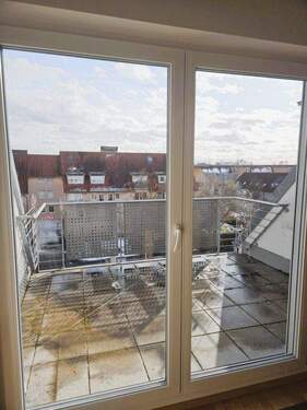 Großer Balkon - 2 Zimmer Etagenwohnung zur Miete in Nürnberg
