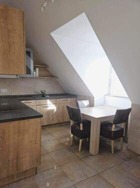 Küche mit EBK - 2 Zimmer Etagenwohnung in Nürnberg