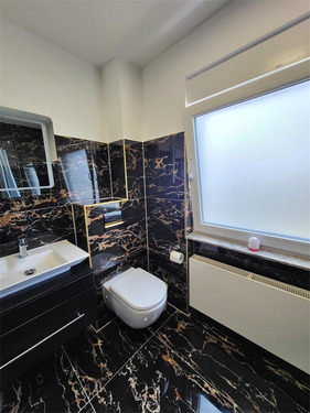 Badezimmer 1OG 1 (3) - 