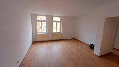 02 Wohnen - 2 Zimmer Etagenwohnung in Plauen