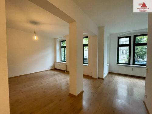 Wohnzimmer - Helle und moderne 2-Raum-Wohnung in Chemnitz - Kaßberg!!