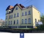Hausansicht - Individuelle Wohlfühlwohnung in der gemütlichen Mansarde!