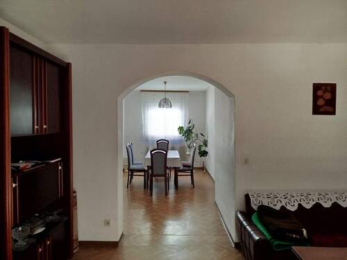 Wohn-Essen-Uebergang OG - 9 Zimmer Doppelhaushälfte in Stockstadt am Main