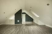 Zimmer 2 Dachgeschoss (Bild 2) - 