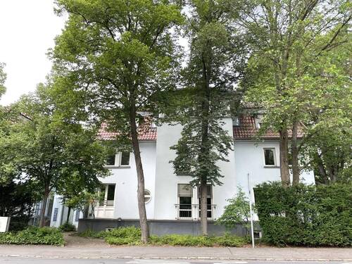 . - Büro Praxis mit praktischem Grundriss in guter Lage von Klotzsche!