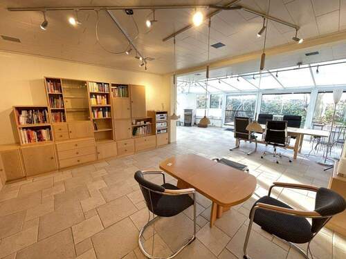 Wohnraum mit Wintergarten EG - 