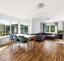 Neuwertige Doppelhaushälfte mit beheiztem Vollkeller in ruhiger Lage von Rahlstedt-Oldenfelde - Hamburg