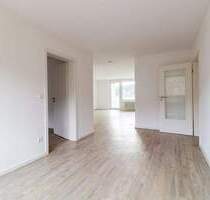 Lichtdurchflutet Wohnen ganz oben mit herrlicher Fernsicht - Bayreuth / Meyernberg