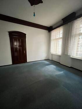 Zimmer - 6 Zimmer Mehrfamilienhaus, Wohnhaus zum Kaufen in Gera