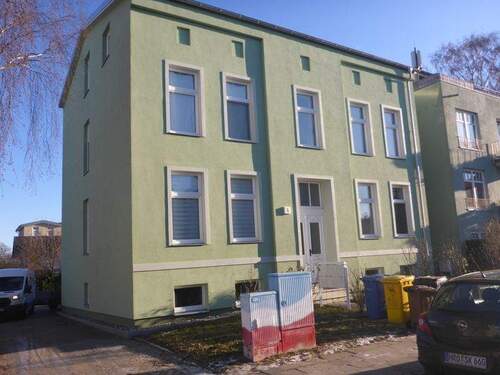 Vorderansicht - 2 Zimmer Etagenwohnung zum Kaufen in Rostock / Gehlsdorf