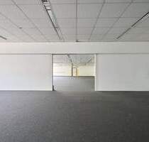 Lagerhalle im Norden plus Büro im 1. OG - All-in-Miete - Nürnberg Schniegling