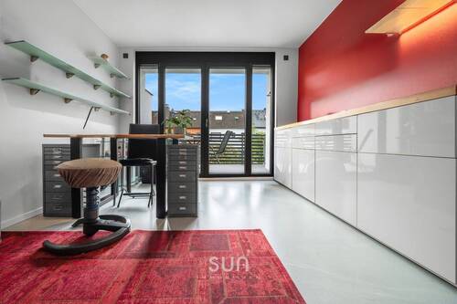 BÜRO MIT BODENTIEFENFENSTERN - 6 Zimmer Reihenmittelhaus zum Kaufen in Mörfelden-Walldorf