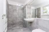Ensuite-Badezimmer - 