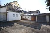 HINTERANSICHT - 