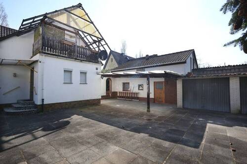 HINTERANSICHT - 