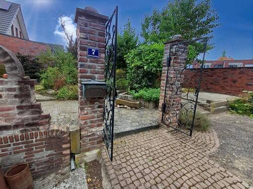 Garten mit Abendterrasse - 