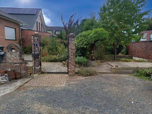Garten mit Hof - 