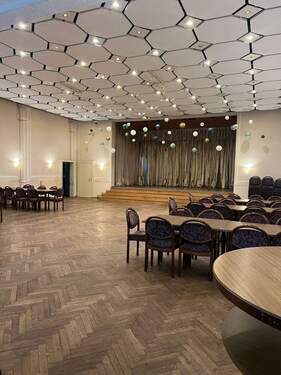 Saal - Hotel, Pension, Gasthof zum Kaufen in Hohen Neuendorf