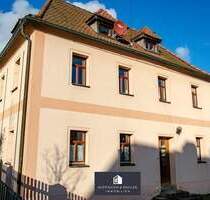 Charakterstarkes Wohnhaus mit Geschichte - ehemaliges Gemeindehaus, sofort einziehen - Königstein / Kürmreuth