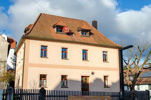 Südseite - 3 Zimmer Einfamilienhaus in Königstein / Kürmreuth