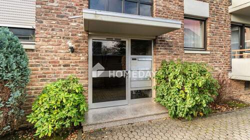 Außenansicht 1 - 4 Zimmer Etagenwohnung zum Kaufen in Herzogenrath