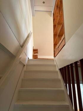 Treppe OG-DG.JPG - 