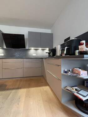 Küche (3) - Etagenwohnung mit 120,00 m² in München zur Miete