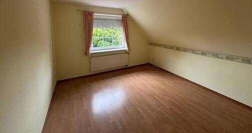 Zimmer 4 - 