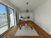 Essbereich - Helle 2-Zimmer-Wohnung mit Balkon und Dachterrasse!