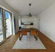 Helle 2-Zimmer-Wohnung mit Balkon und Dachterrasse! - Hamburg Stellingen