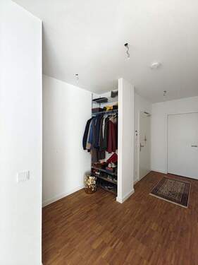 Flur - 2 Zimmer Etagenwohnung zur Miete in Hamburg