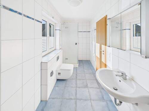 Badezimmer DG - 