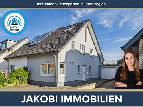 Doppelhaushälfte in Ahrem - Teilsanierte Doppelhaushälfte mit Garage und Garten in Erftstadt - Ahrem!