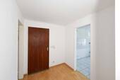 Eingangsbereich - 4 Zimmer Etagenwohnung zum Kaufen in Wehr