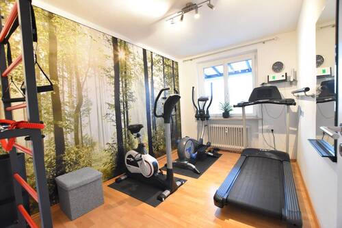 Sportzimmer mit Großgeräten - 